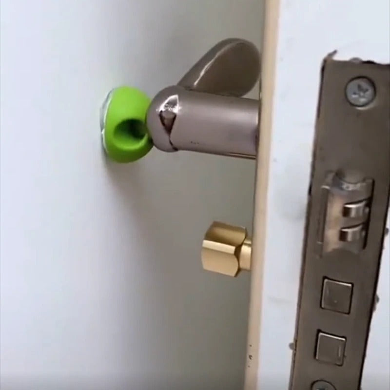 MULTIFUNCTIONAL HOLDER
